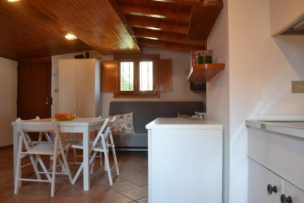 Onno Como Lakeside Cottage - Lakefront Private Garden With Private Access To The Lake מראה חיצוני תמונה
