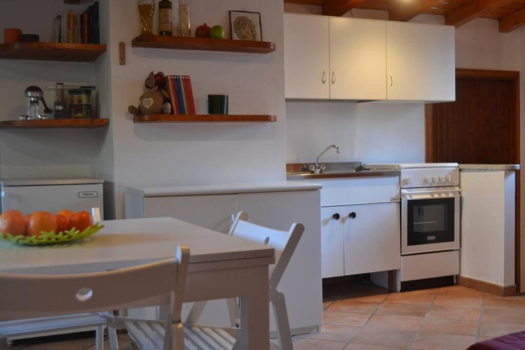 Onno Como Lakeside Cottage - Lakefront Private Garden With Private Access To The Lake מראה חיצוני תמונה